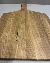 Load image into Gallery viewer, Large Oak Square Shaped Serving Board