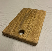 Load image into Gallery viewer, Small Oak Chopping board